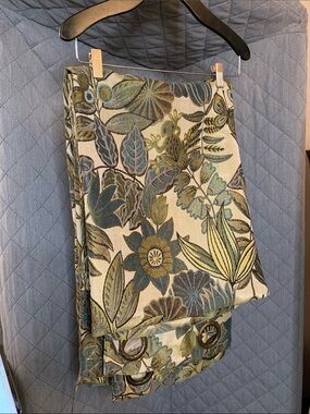 (SET OF 2) High-Quality Multi-Coloured Floral Curtains — 84” x 54”